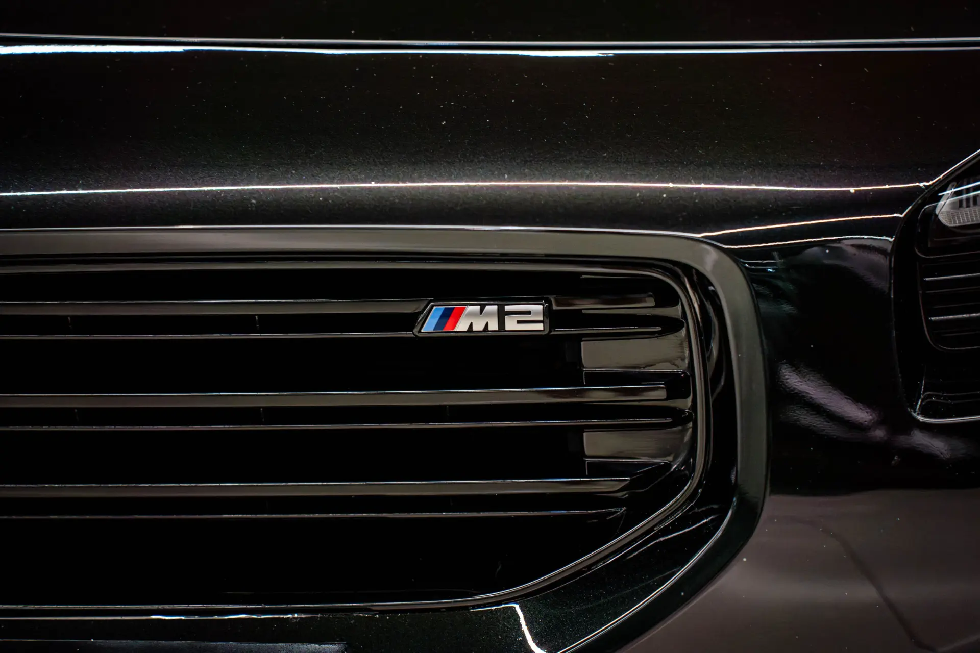 BMW M2 Auto 35
