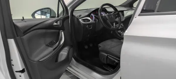 Opel Astra 1.2 Turbo 15