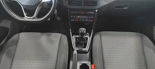 Volkswagen T-Cross 1.0 TSI Urban 39