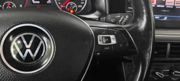 Volkswagen Polo 1.0 TSI Comfortline 36