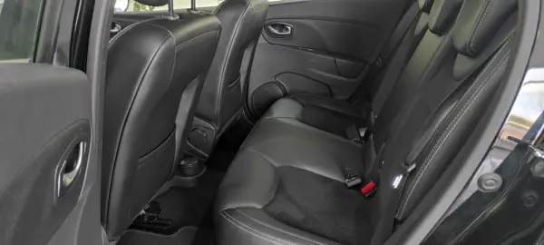 Renault Clio Sport Tourer Outro 6