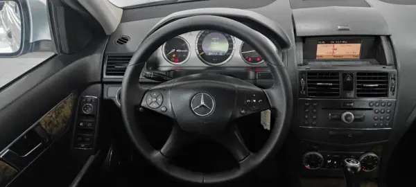 Mercedes-Benz C 220 CDi Avantgarde Aut. 25