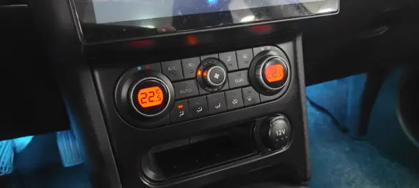 Nissan Qashqai +2 Outro 31