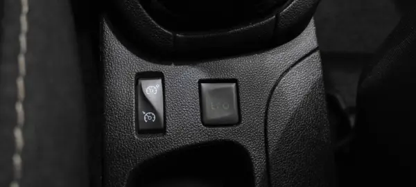 Renault Clio Sport Tourer Outro 34