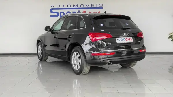 Audi Q5 2.0 TDi Sport 4