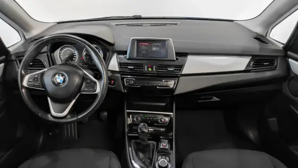 BMW 216 Active Tourer d Advantage 24