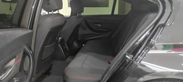 BMW 318 d Auto Line Sport 18