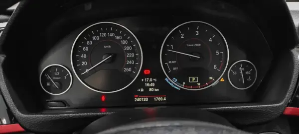 BMW 318 d Auto Line Sport 31