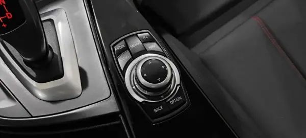 BMW 318 d Auto Line Sport 40