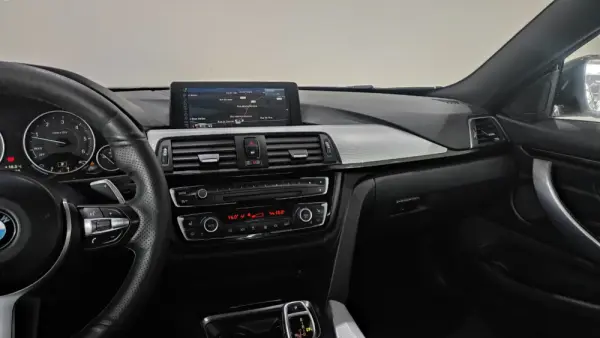 BMW 420 d Pack M Auto 25