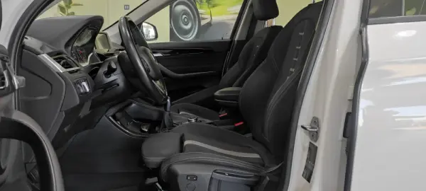 BMW X1 18 d sDrive Line Sport 17
