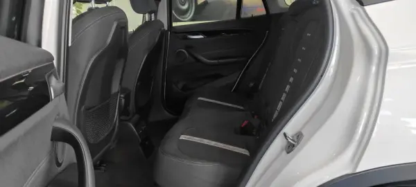 BMW X1 18 d sDrive Line Sport 18