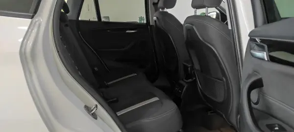 BMW X1 18 d sDrive Line Sport 20