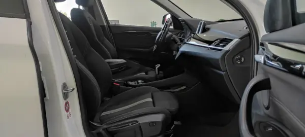 BMW X1 18 d sDrive Line Sport 23