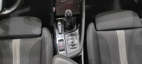 BMW X1 18 d sDrive Line Sport 27