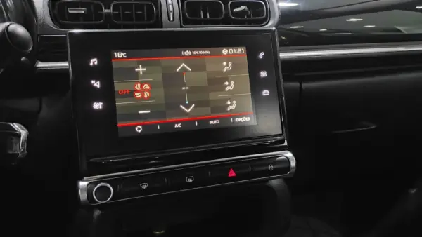 Citroën C3 1.2 PureTech Shine 33