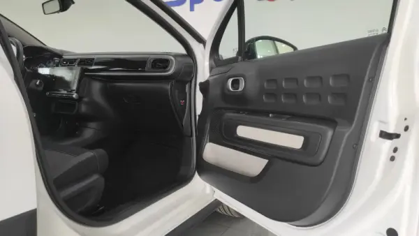 Citroën C3 1.2 PureTech Feel 21