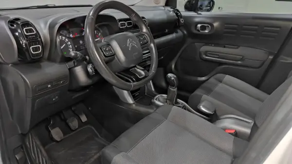 Citroën C3 Aircross 1.6 BlueHDi Shine 16