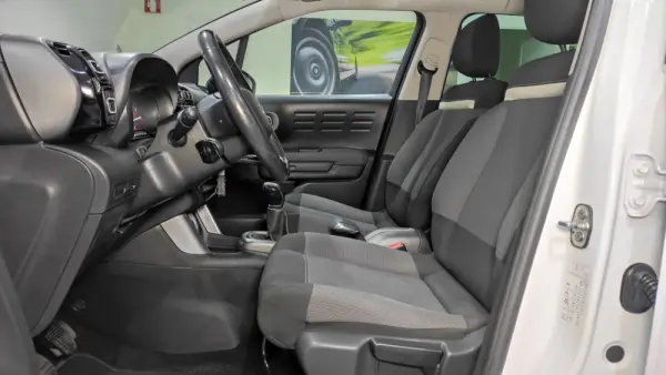 Citroën C3 Aircross 1.6 BlueHDi Shine 17