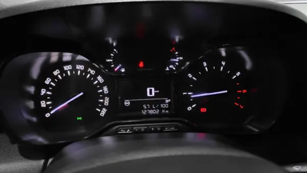 Citroën C3 Aircross 1.6 BlueHDi Shine 30