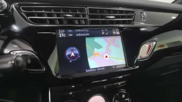 Citroën DS3 1.6 HDi Airdream So Chic 28