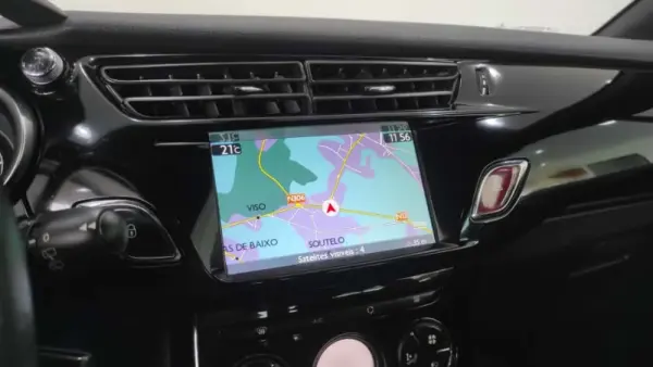 Citroën DS3 1.6 HDi Airdream So Chic 29