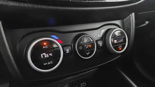 Fiat Tipo 1.3 M-Jet Sport 33