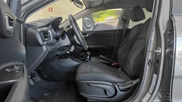 Kia Rio 1.2 CVVT Urban 16