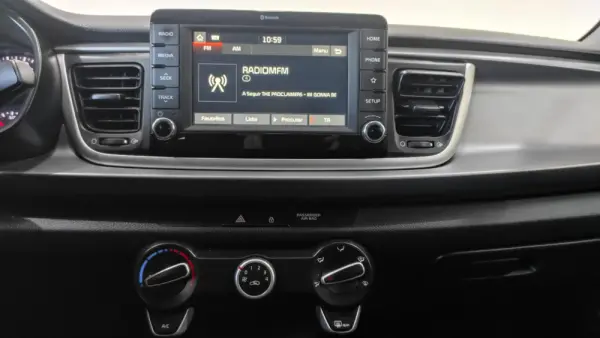 Kia Rio 1.2 CVVT Urban 27