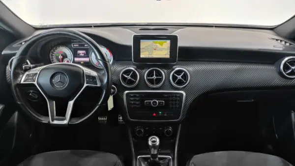 Mercedes-Benz A 200 CDi BE AMG Sport 8