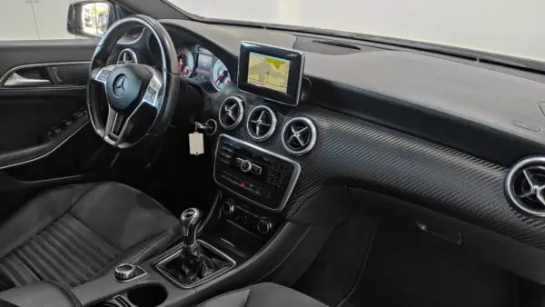 Mercedes-Benz A 200 CDi BE AMG Sport 23