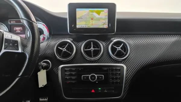 Mercedes-Benz A 200 CDi BE AMG Sport 27