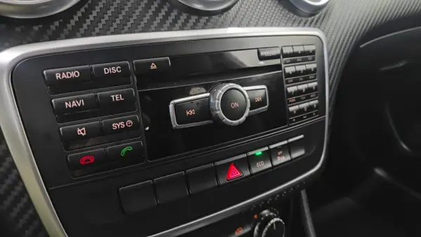 Mercedes-Benz A 200 CDi BE AMG Sport 31