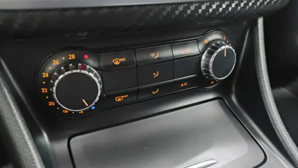 Mercedes-Benz A 200 CDi BE AMG Sport 32