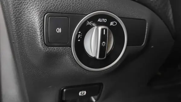 Mercedes-Benz A 200 CDi BE AMG Sport 38