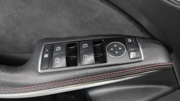 Mercedes-Benz A 200 CDi BE AMG Sport 39