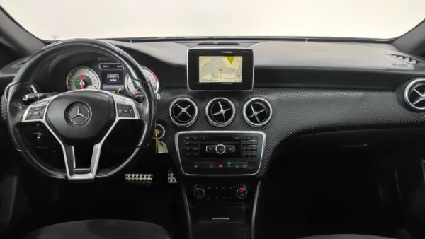 Mercedes-Benz A 200 CDi BE AMG Line Aut. 8