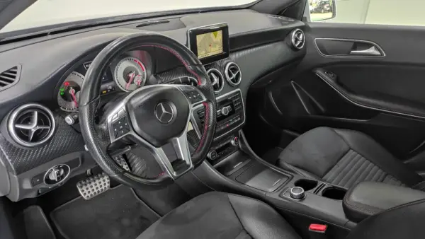 Mercedes-Benz A 200 CDi BE AMG Line Aut. 17