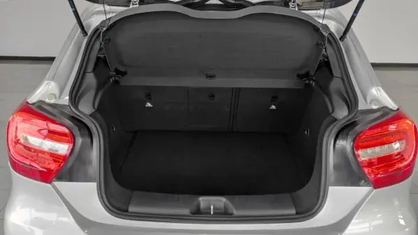 Mercedes-Benz A 200 CDi BE AMG Line Aut. 19