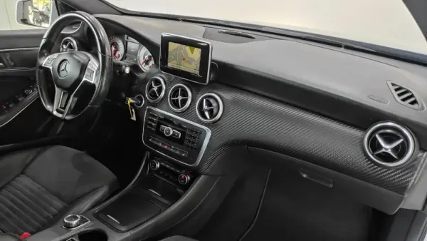 Mercedes-Benz A 200 CDi BE AMG Line Aut. 23