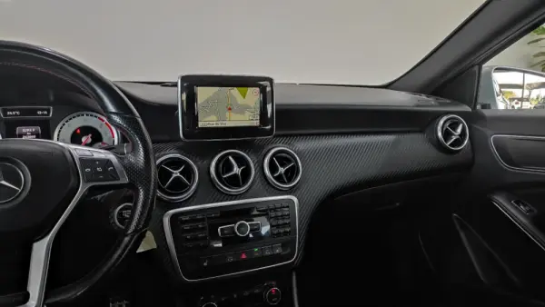 Mercedes-Benz A 200 CDi BE AMG Line Aut. 25