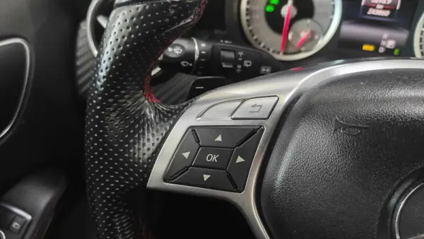 Mercedes-Benz A 200 CDi BE AMG Line Aut. 35