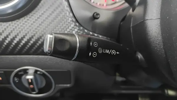 Mercedes-Benz A 200 CDi BE AMG Line Aut. 39