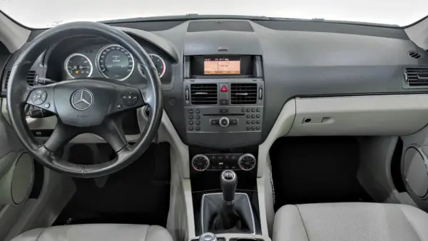 Mercedes-Benz C 220 CDi Avantgarde BE Start/Stop 8