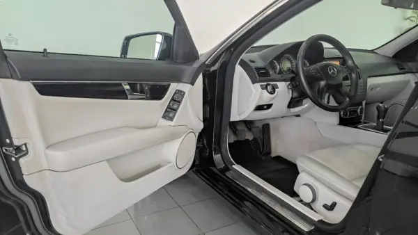 Mercedes-Benz C 220 CDi Avantgarde BE Start/Stop 15