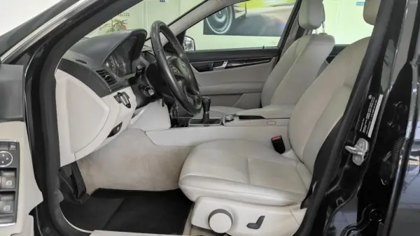 Mercedes-Benz C 220 CDi Avantgarde BE Start/Stop 17