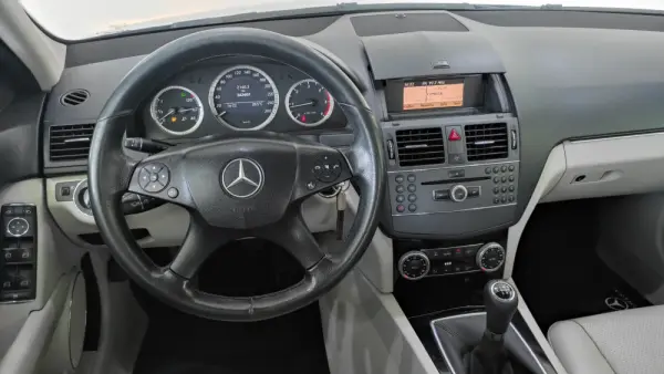 Mercedes-Benz C 220 CDi Avantgarde BE Start/Stop 26