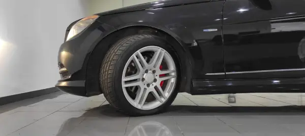 Mercedes-Benz C 220 CDi Avantgarde BlueEfficiency 41