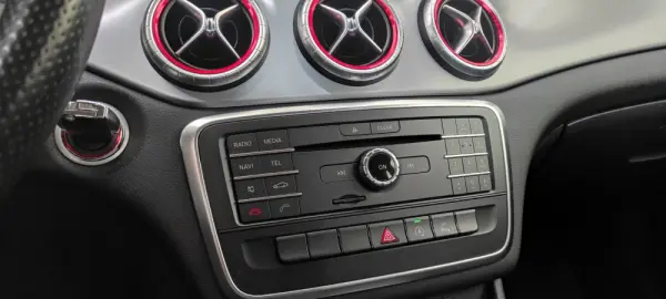 Mercedes-Benz CLA 180 CDi AMG Line 30