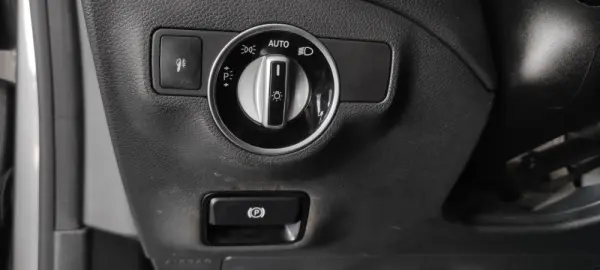 Mercedes-Benz CLA 180 CDi AMG Line 38